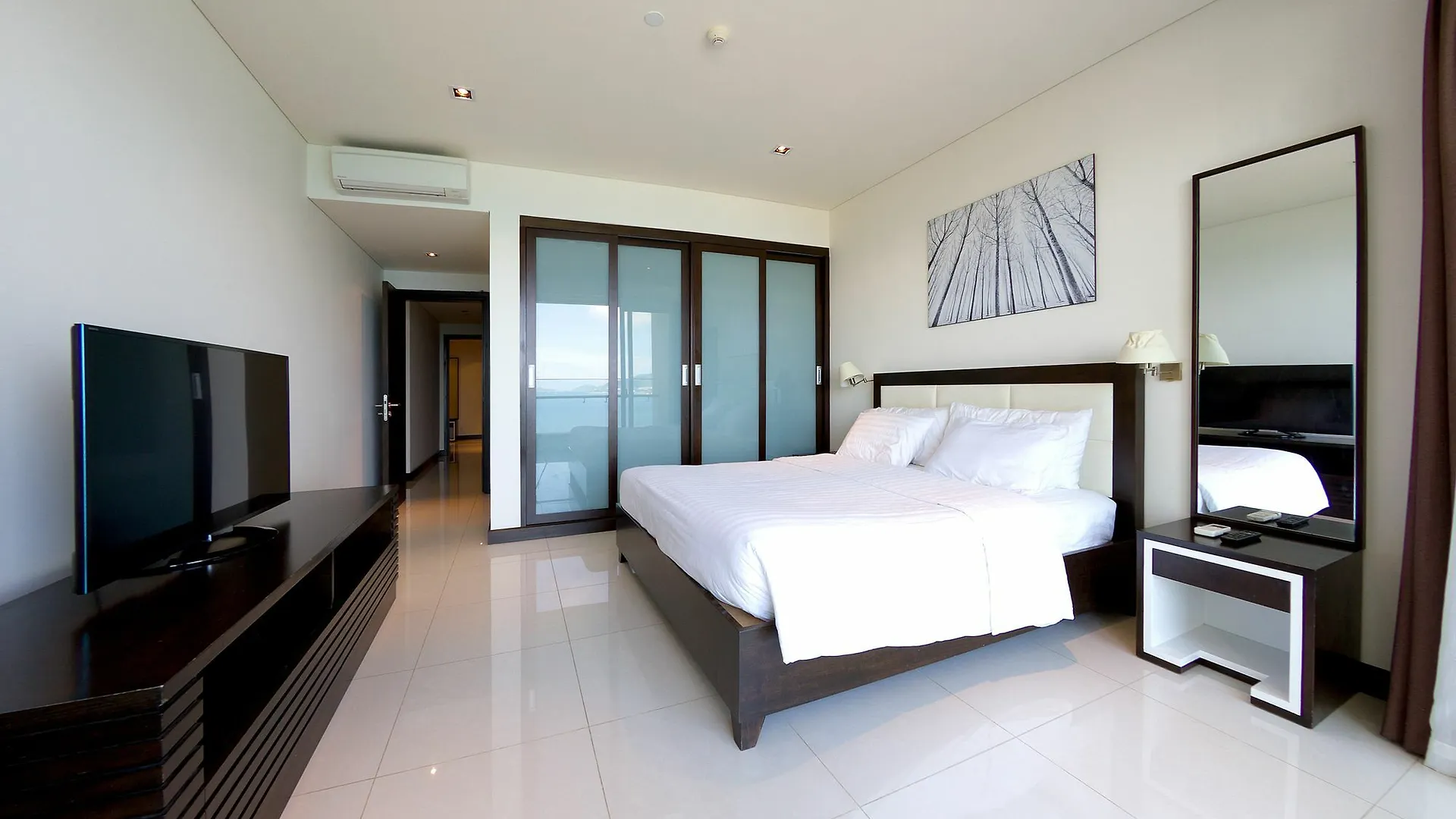 Ibeach Luxury Seaview Apartment Nha Trang Vietnam